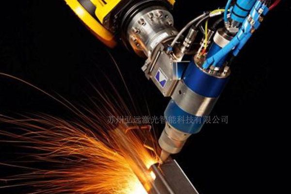 弘遠(yuǎn)激光焊接機運用到了石油運輸管道焊接，身為弘遠(yuǎn)人我很自豪